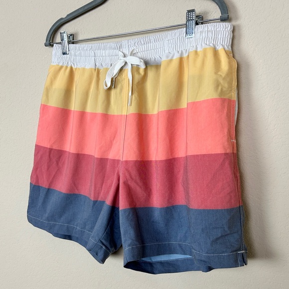 Chubbies the golden hours pattern swim shorts 5.5” inseam size XL - Picture 2 of 8